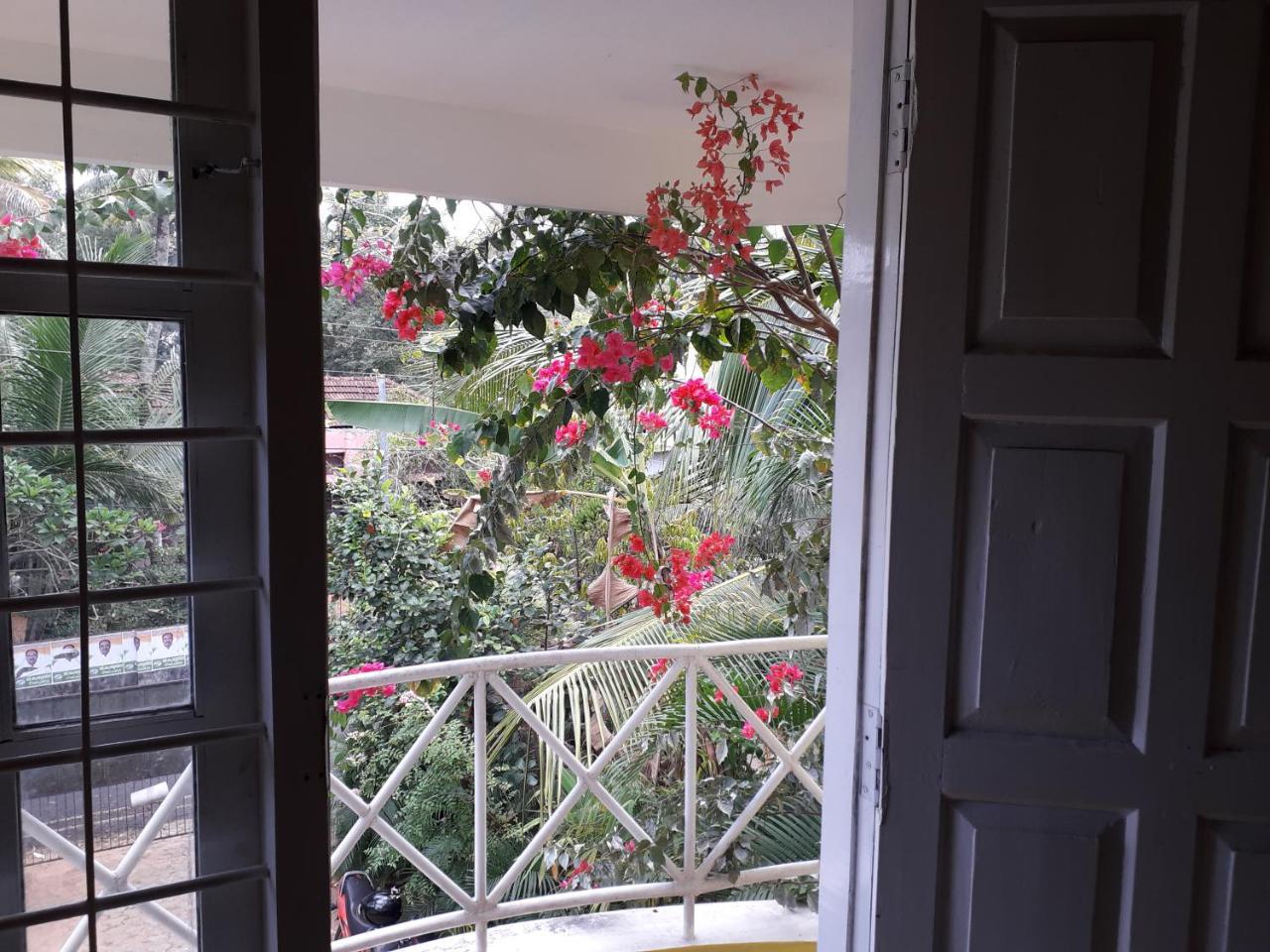 Vivaresidence Homestay Alappuzha Eksteriør billede